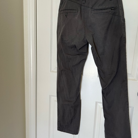 Men's Gray Volcolm Pants - Picture 4 of 7